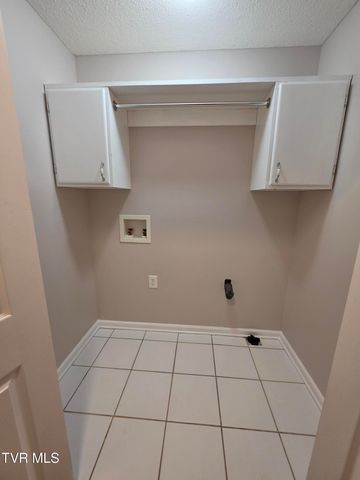 17289 Crabtree Court, Bristol, VA 24202
