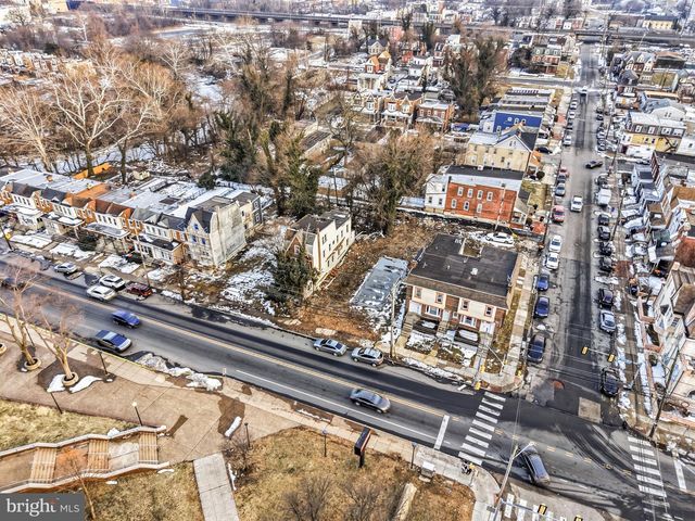 239 W 9TH ST, Chester, PA 19013