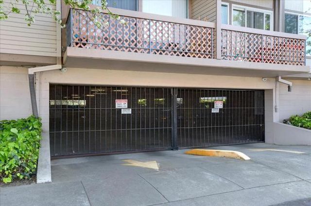 707 Fathom Drive 108, San Mateo, CA 94404