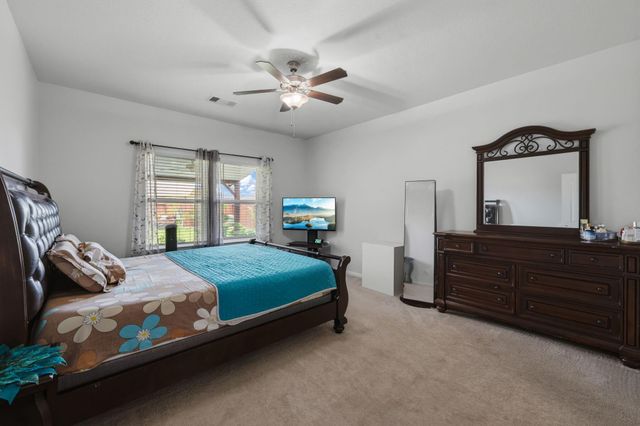 8831 W Crescent Lake Circle, Baytown, TX 77521