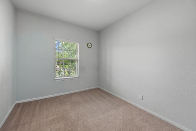 8831 W Crescent Lake Circle, Baytown, TX 77521