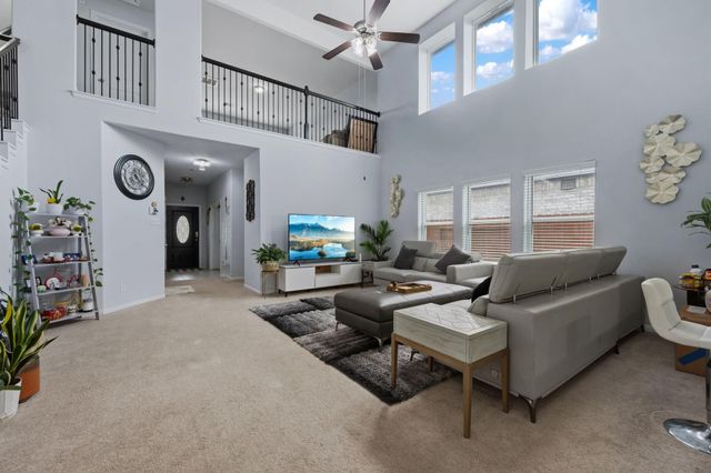 8831 W Crescent Lake Circle, Baytown, TX 77521