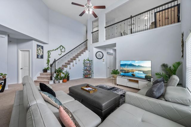 8831 W Crescent Lake Circle, Baytown, TX 77521