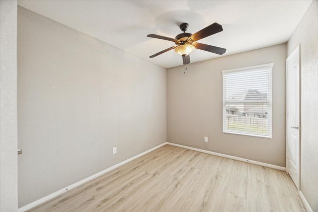 15326 Knotty Chestnut Street, Cypress, TX 77429