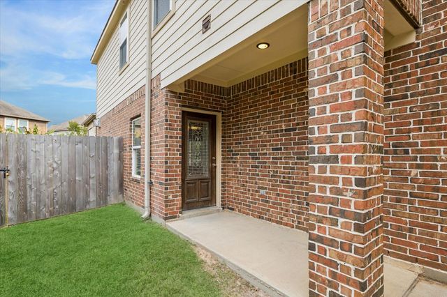 15326 Knotty Chestnut Street, Cypress, TX 77429