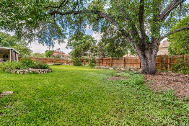 8327 Athenian, Universal City, TX 78148