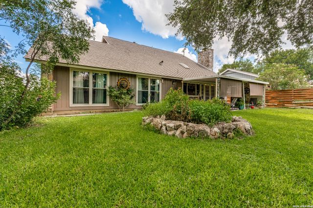8327 Athenian, Universal City, TX 78148