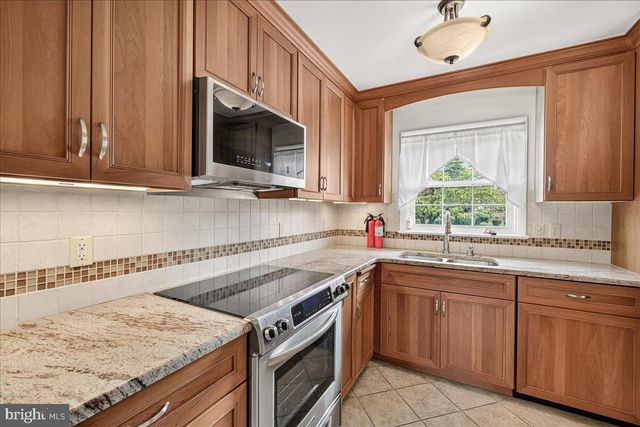 7910 EDGEWOOD FARM RD, Frederick, MD 21702