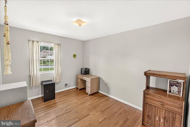 7910 EDGEWOOD FARM RD, Frederick, MD 21702
