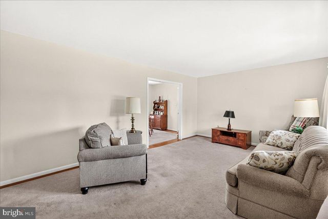 7910 EDGEWOOD FARM RD, Frederick, MD 21702