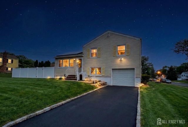 202 Susan Terrace, South Plainfield, NJ 07080