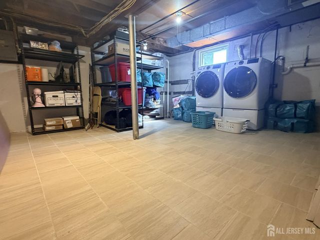 202 Susan Terrace, South Plainfield, NJ 07080