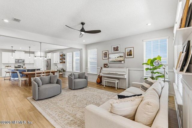 386 FOOTBRIDGE Road, St. Johns, FL 32259