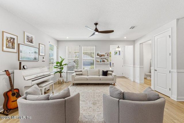 386 FOOTBRIDGE Road, St. Johns, FL 32259