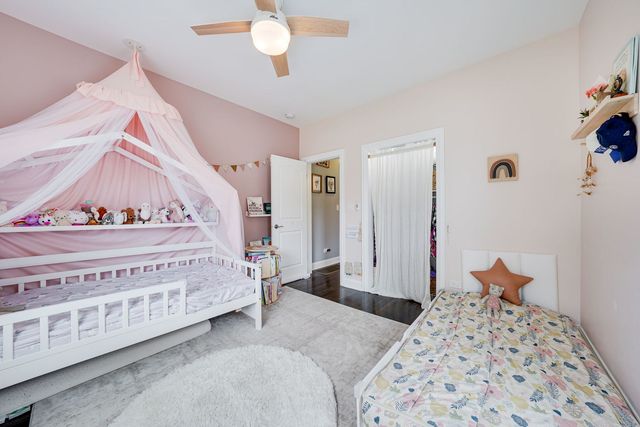 1107 E Prairie Avenue, Des Plaines, IL 60016