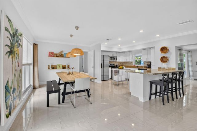 700 NE 70th Street, Boca Raton, FL 33487