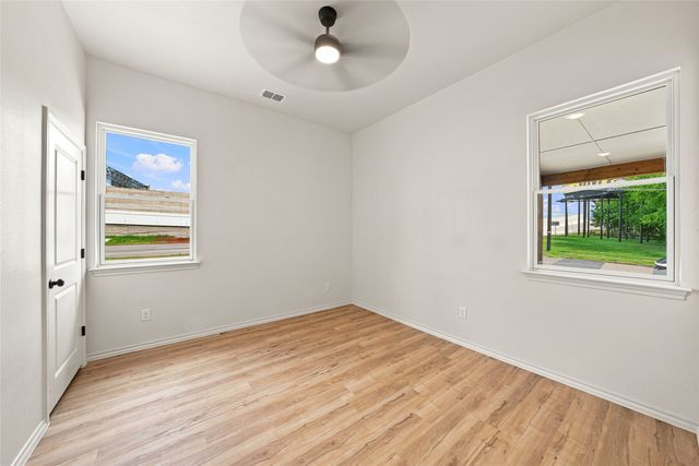 1022 E 9th Street, Dallas, TX 75203