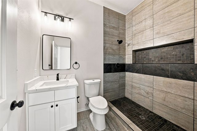 1022 E 9th Street, Dallas, TX 75203