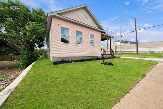 1022 E 9th Street, Dallas, TX 75203