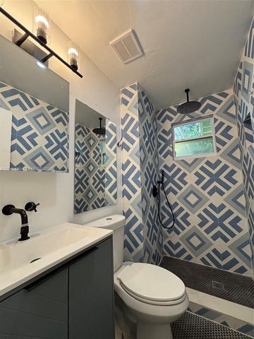 8220 NE 1st Place 3C, Miami, FL 33138