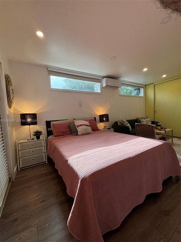 8220 NE 1st Place 3C, Miami, FL 33138