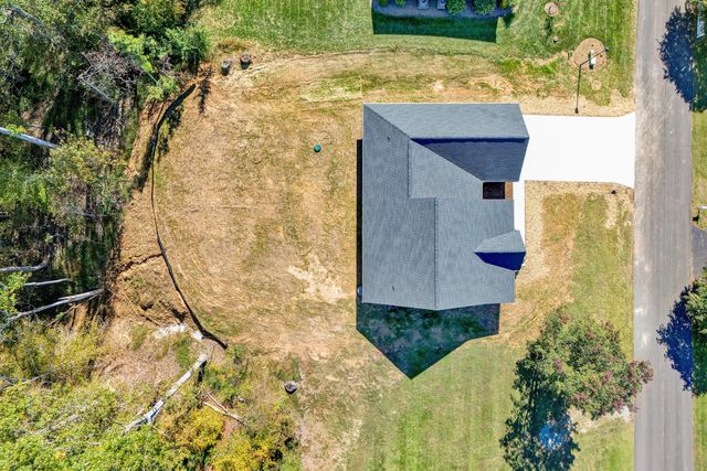 200 Cambridge CT, Hardy, VA 24101