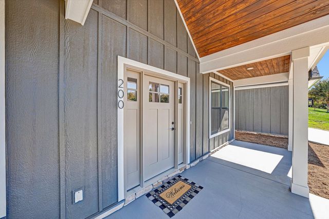 200 Cambridge CT, Hardy, VA 24101