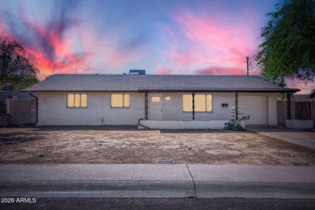 5449 W FLOWER Street, Phoenix, AZ 85031 — photo 2