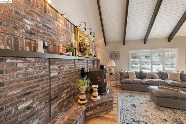 20581 Gerber Rd, Tuolumne, CA 95379