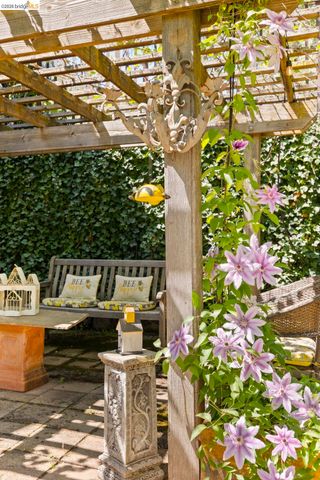 20581 Gerber Rd, Tuolumne, CA 95379