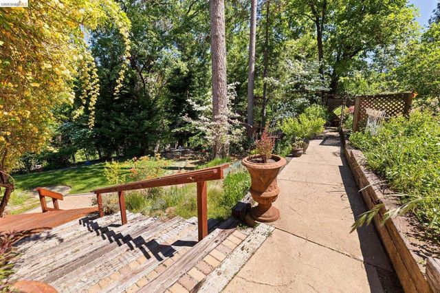 20581 Gerber Rd, Tuolumne, CA 95379