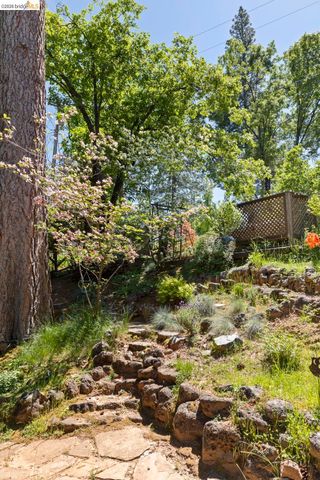 20581 Gerber Rd, Tuolumne, CA 95379