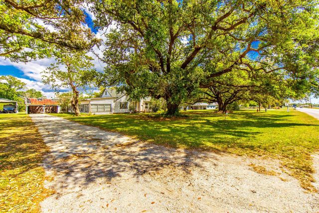 855 Highway 55, Montegut, LA 70377