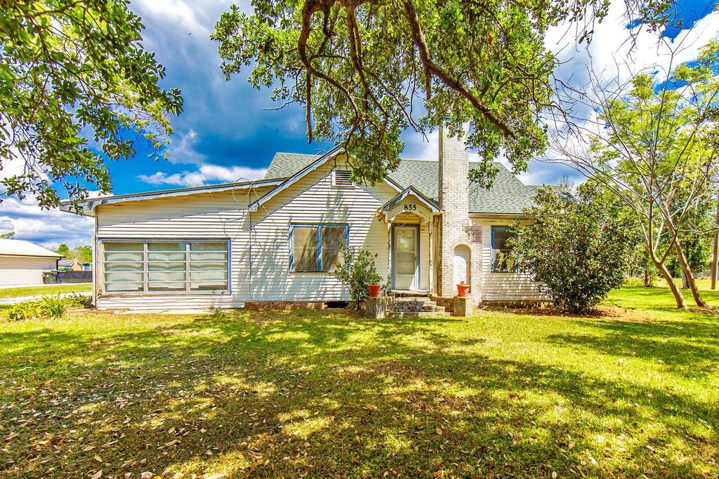 855 Highway 55, Montegut, LA 70377