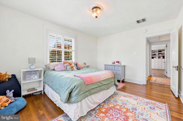 520 N ESSEX AVE, Narberth, PA 19072