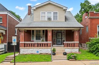 3623 Iowa Avenue, St Louis, MO 63118