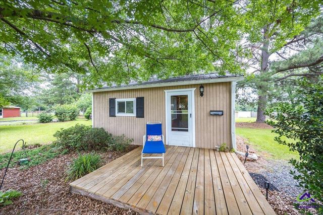 128 Mary Lou Drive, Byron, GA 31008