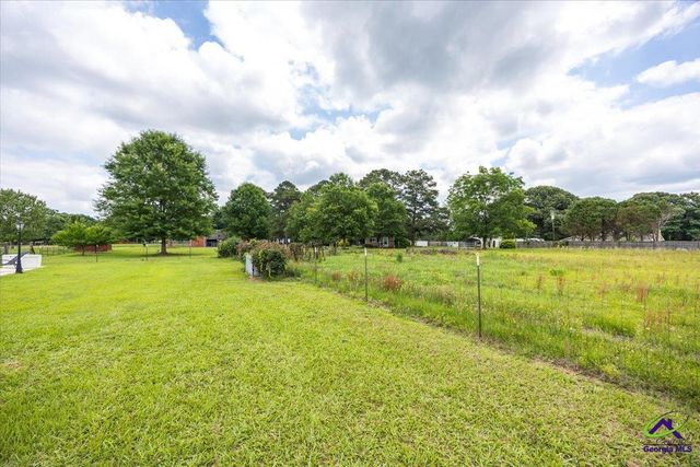 128 Mary Lou Drive, Byron, GA 31008