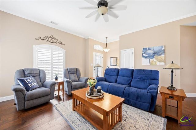 128 Mary Lou Drive, Byron, GA 31008