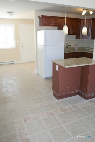 95 East Grand Avenue 9, New Haven, CT 06513