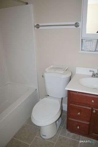 95 East Grand Avenue 9, New Haven, CT 06513