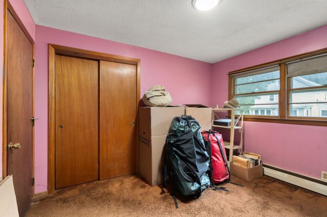 10 Everett St, Maynard, MA 01754