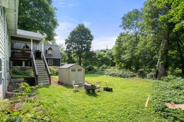 10 Everett St, Maynard, MA 01754