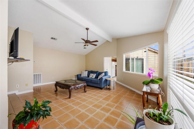 9206 Homeland Drive, Houston, TX 77083