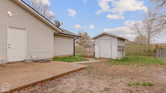 305 W School Street, Brookland, AR 72417