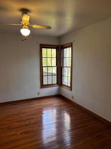 9923 E Bend Road, Burlington, KY 41005