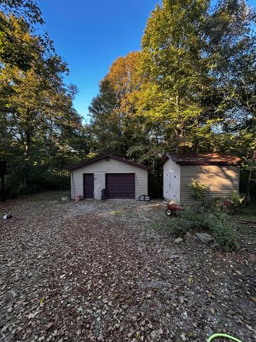 9923 E Bend Road, Burlington, KY 41005