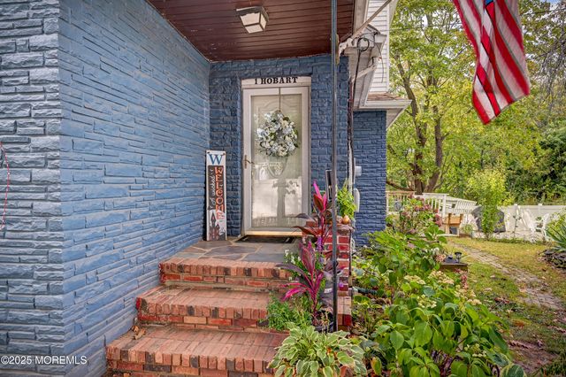 1 Hobart Street, Keyport, NJ 07735