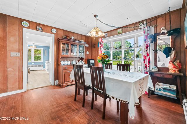 1 Hobart Street, Keyport, NJ 07735