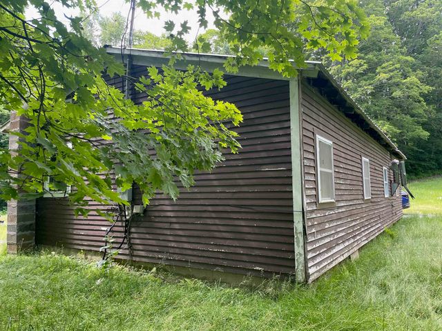 466 Estey Lane, Windsor, VT 05089